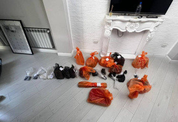 Нарколабораторию нашли полицейские в одной из многоэтажек Алматы