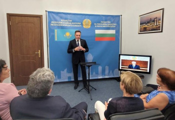 Bulgarian Experts: President’s State-of-the-Nation Address aimed at building a strong and prosperous state