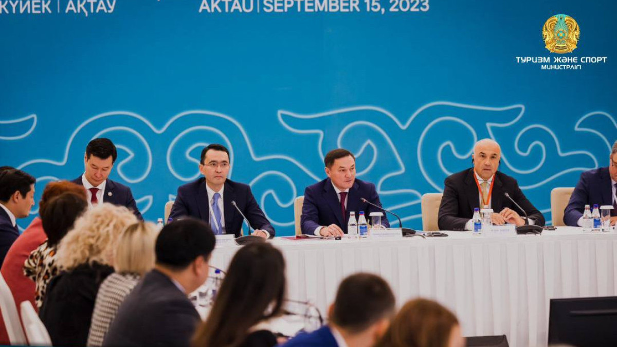 Participants from 30 countries gather in Aktau at international forum on tourism development