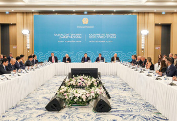 Үкімет басшысы виза рәсімдерін жеңілдету туралы айтты