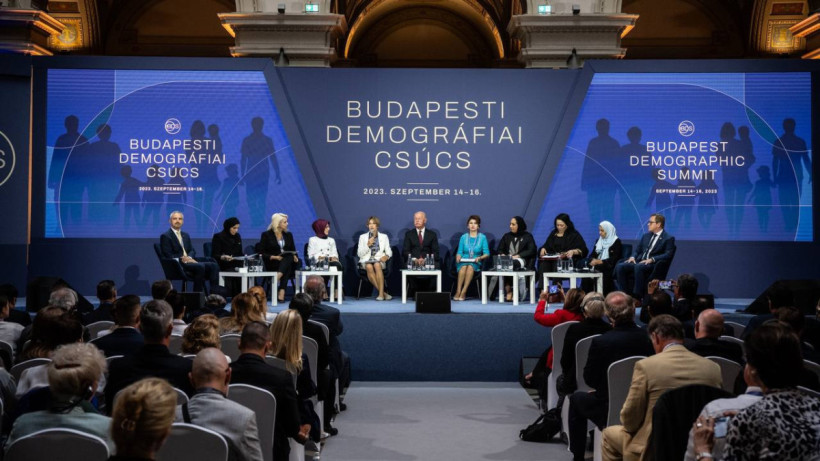  Мәдениет және ақпарат министрлігінің баспасөз қызметі 