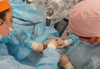 Түркістан облысында есту қабілеті нашарлаған балаларға бірегей ота жасалды