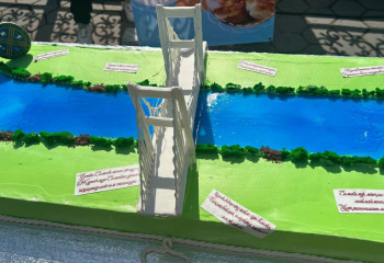 В Семее ко Дню города приготовили 20-метровый торт