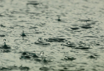 Шторм ожидается на большей части Казахстана