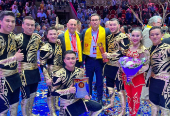 Артисты алматинского цирка взяли 