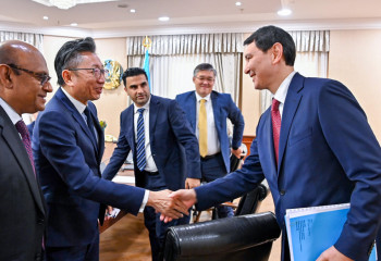 Prospects for business cooperation with Singapore discussed in Government