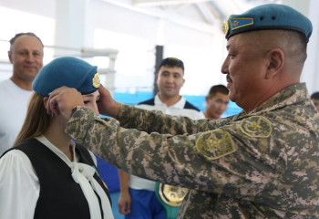 Ангелина Лукас отправила в «нокдаун» десантников