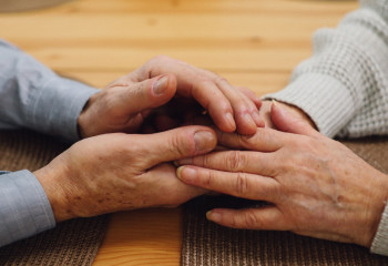 Количество пенсионеров стремительно увеличивается в Казахстане - аналитики