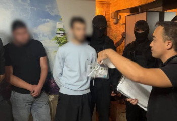 Қазақстандықтарды 80 миллион теңгеге сан соқтырған интернет-алаяқтар ұсталды