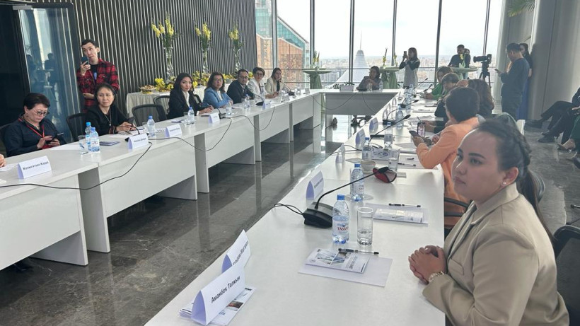  ©El.kz/Бақытжан Отарбаева 