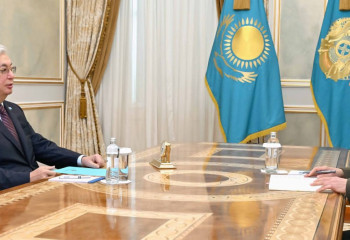 Президент Зүлфия Сүлейменованы қабылдады