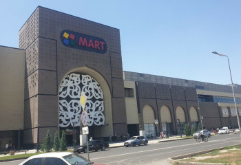 Людей из самого большого ТРЦ в Таразе эвакуировали из-за задымившегося масла во фритюрнице