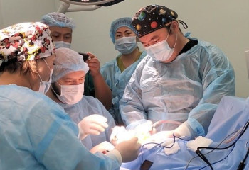 Сложнейшие операции 6 казахстанским детям с аномалиями черепа провели нейрохирурги Алматы и Санкт-Петербурга