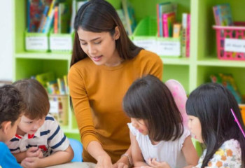 60 государственных детских садов построят в Астане