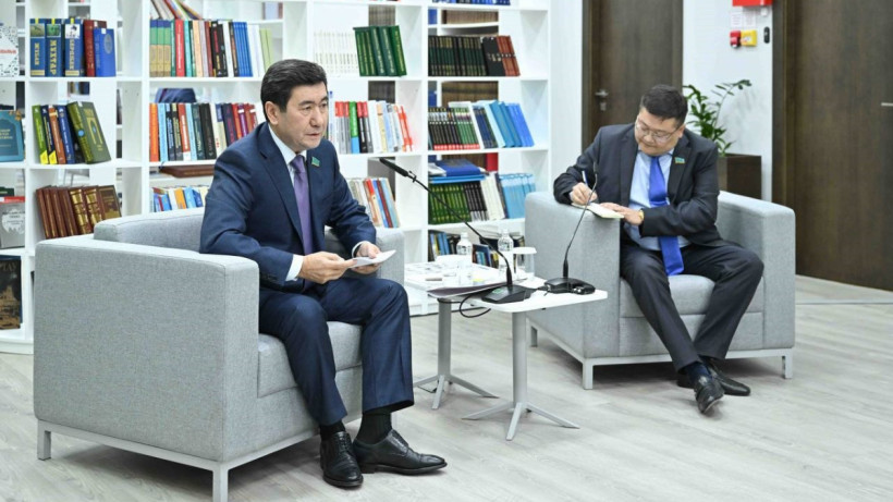  Мәжілістің баспасөз қызметі 