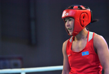 Жайна Шекербекова Азия Ойындарында үнді боксшысынан ұтылды