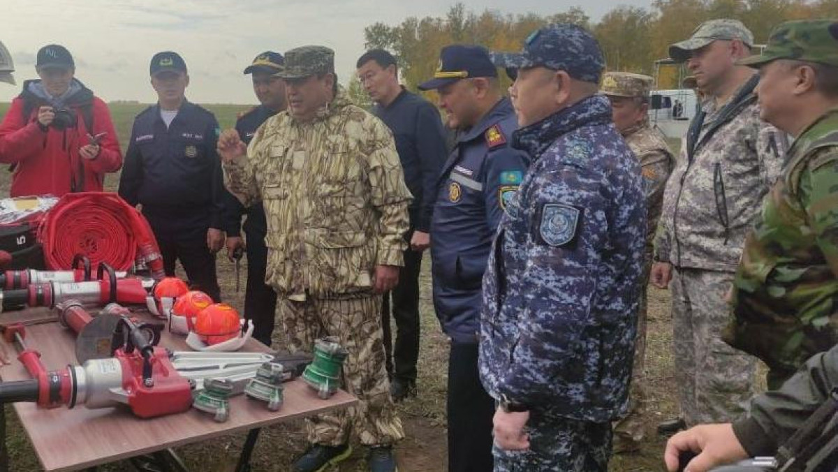 Совместные учения МЧС Казахстана и России прошли на приграничных территориях