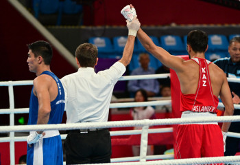 Асыланбек Шымбергенов қарсыласын нокаутқа түсірді