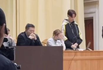 Студентки колледжа получили 10 лет колонии за «закладки» мефедрона – приговор вынесли в здании университета перед 300 учащимися