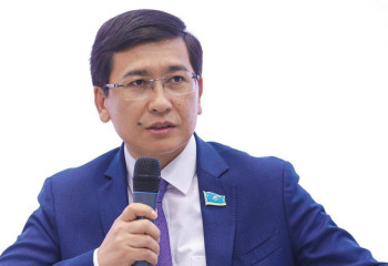 Асхат Аймағамбетов: Мемлекеттік тілде бәсекеге қабілетті азамат тәрбиелеуге мүмкіндік бар