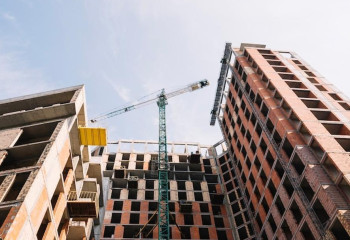 Как не потерять деньги, участвуя в долевом строительстве - советы казахстанцам