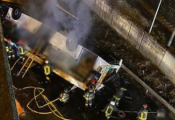 Bus crash near Venice kills 21 people