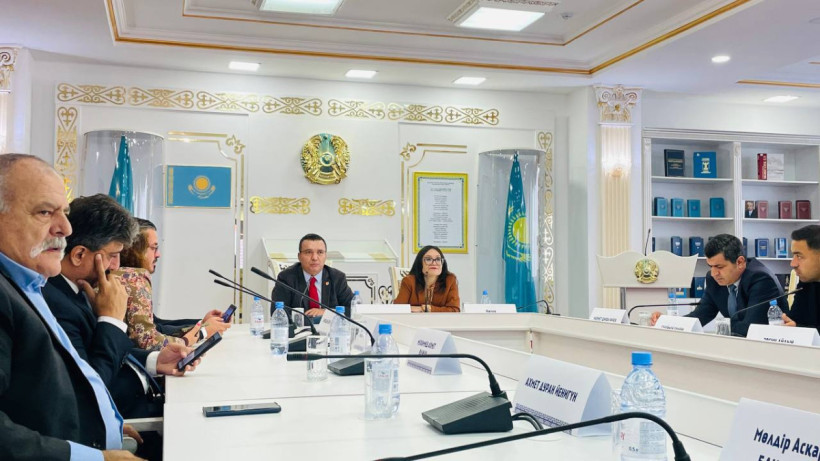  ©El.kz/Амангүл ТІЛЕЙ 