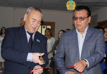 Университет имени Байтурсынова представил новые лаборатории, посвященные инклюзивному образованию и психологии