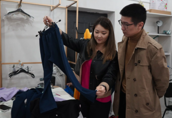 Грант в 1 млн может получить молодёжь Казахстана на развитие своего бизнеса