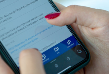 Жалоб казахстанцев на интернет и сотовую связь стало в 2,5 раза больше