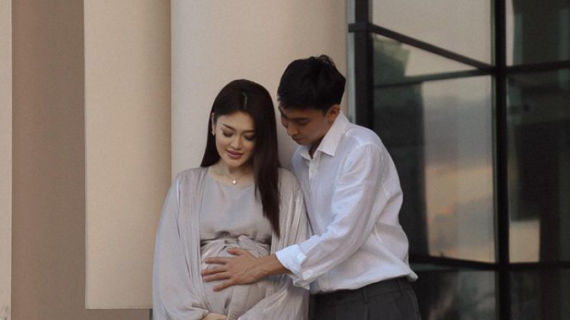  instagram.com/erke_esmahan 