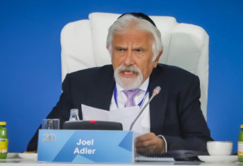 Меня разбудил шум сирен - представитель духовенства Израиля выступил в Астане