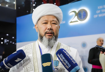 Бас мүфти: Балиғат жасына толмағандарға орамал тағу парыз емес