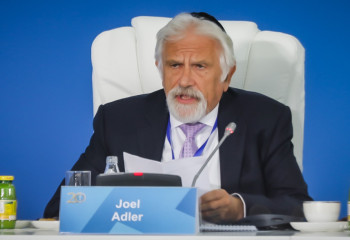 Құдайға деген сенімді қорлады. Джоэл Адлер «ХАМАС» ұйымын айыптады