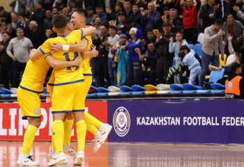 Қазақстан футзалшылары Әзербайжанмен ойында камбэк жасады