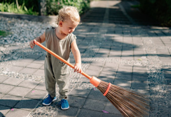 Draft law on protection of children's rights presented in Majilis