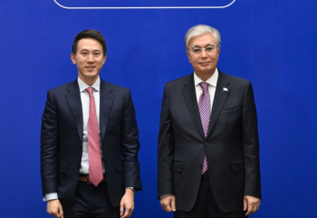 Президент TikTok компаниясының басшысымен кездесті