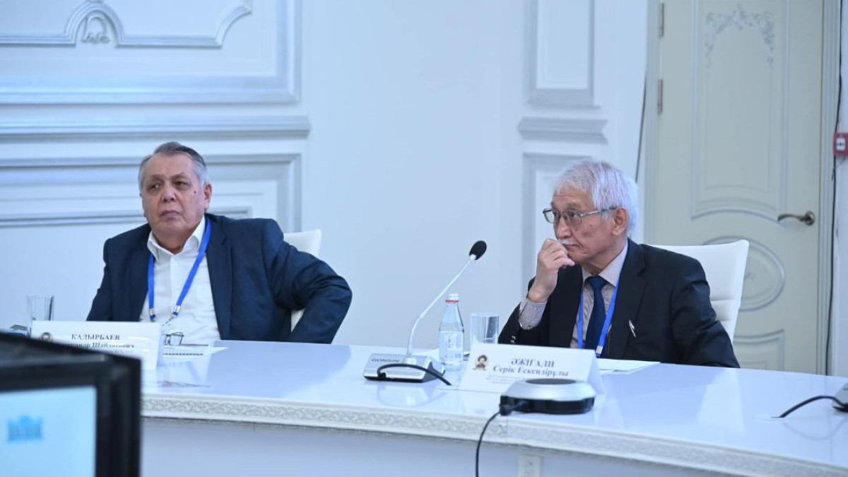 Жұбанов университетінде Әбілқайыр ханға арналған халықаралық конференция өтті