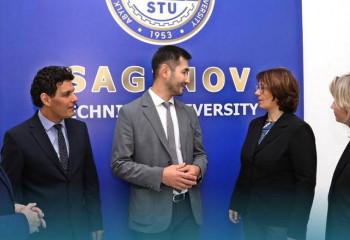 ҚарТУ-де ЖОО докторанттары Obuda Universiti (Венгрия) PhD докторы Amir Mosavi-мен кездесті