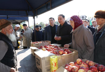 Таразда өткен жәрмеңкеде қырғызстандық тауар өндірушілер өз өнімдерін ұсынды