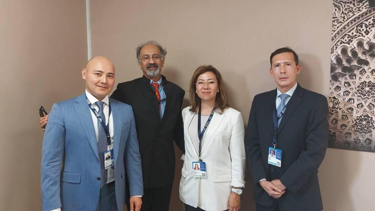 Алибек Куантыров встретился с представителями Всемирного банка