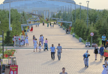 В 240 тысячах казахстанских семей работают больше одного человека