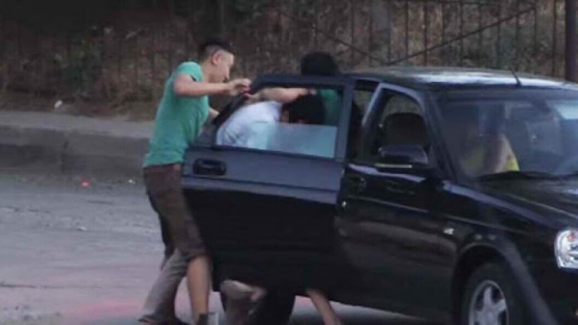  Әлеуметтік желі 