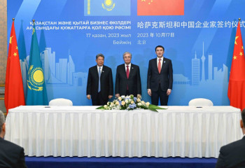 Какие документы были подписаны в рамках официального визита Токаева в КНР