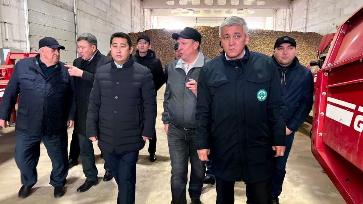 Министр сельского хозяйства встретился с фермерами Карагандинской области
