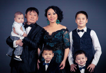 Қыдырәлі мен Қарақат дүркіретіп той жасайтынын айтты