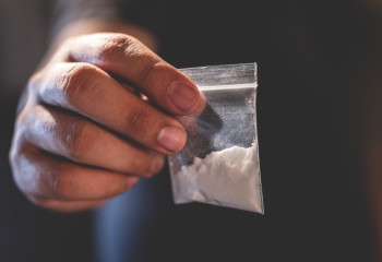 Есірткі тасымалдайтын курьерлерді OLX.kz арқылы іздеген