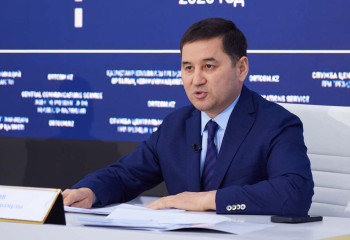 Стала известна зарплата главы ФСМС