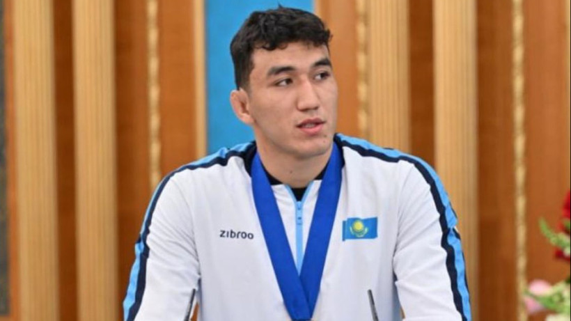  instagram.com/rr1zabek 