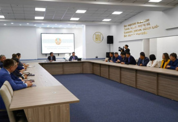 Вице-министр энергетики РК провел встречу с населением области Абай